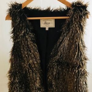 BASS - Stylish Faux Fur vest